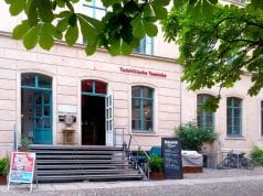 Tadshikische Teestube - Fassade