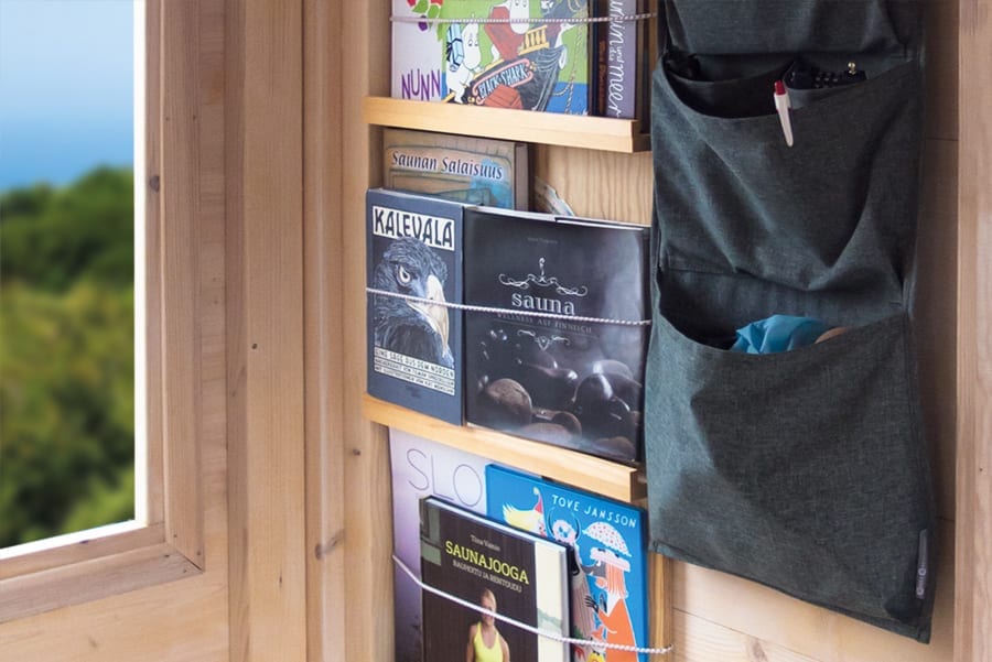 Bibliothek vom Saunafloß Bibliothek vom Saunafloß