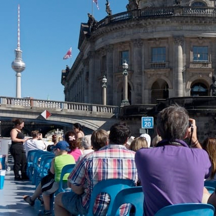 kleine Brueckenfahrt Berlin