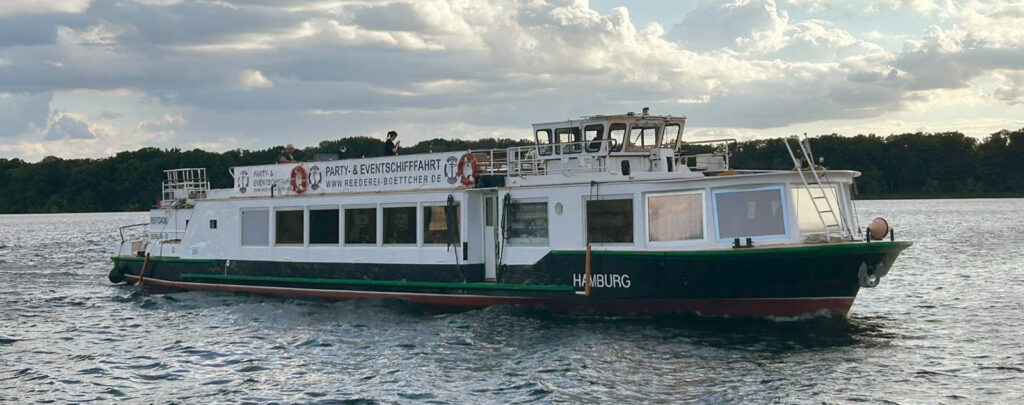 MS Hamburg – Eventschiff für bis zu 120 Personen in Berlin