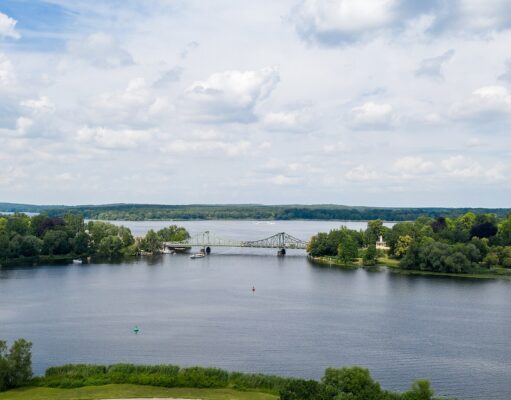 7-Seen-Rundfahrt: Glienicker Lake, Glienicker Brücke und Jungfernsee von oben